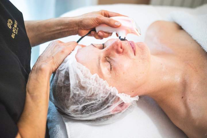 Soin rajeunissant Mennecy